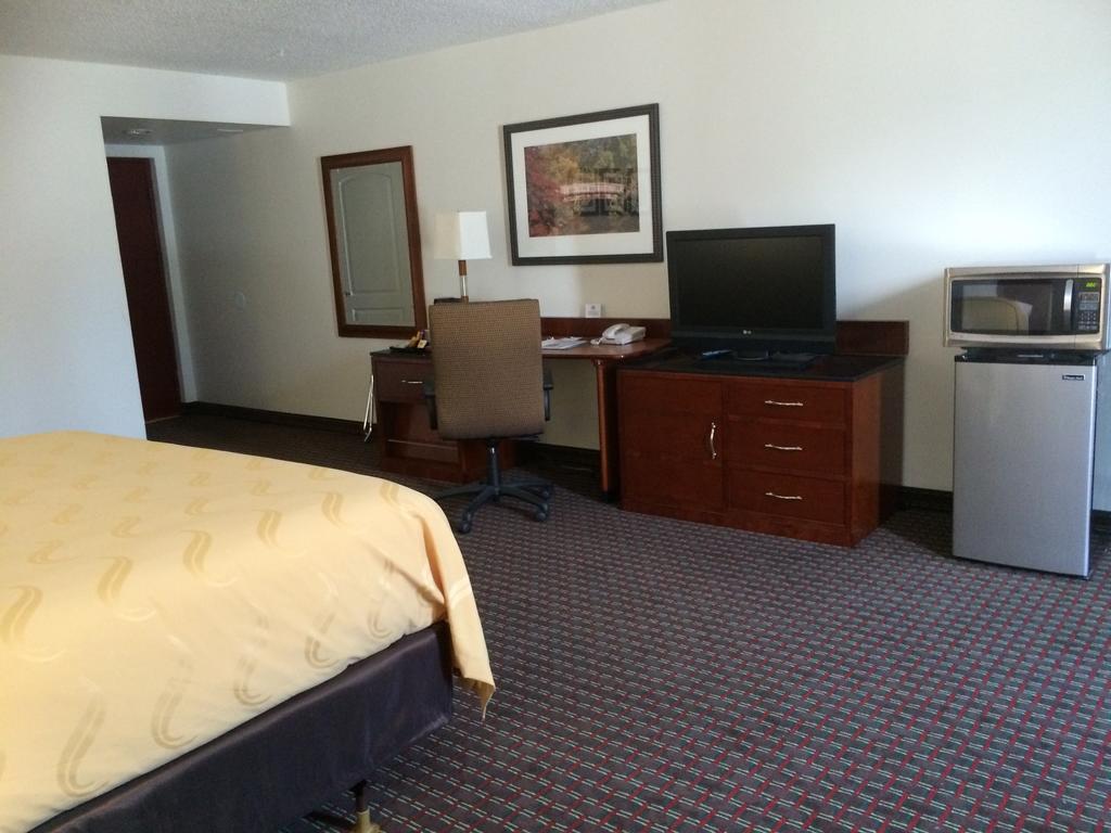 Quality Inn Acworth Buitenkant foto